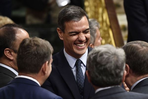 Socialistas y Podemos negocian discretamente para investir a Sánchez - Mundo - ABC Color