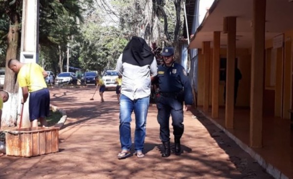 Golpeó a su concubina e intentó ahorcarla