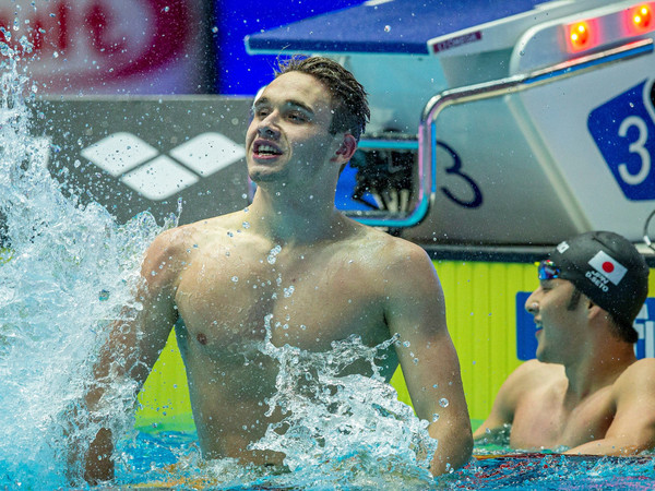 El húngaro Milak quiebra el récord de Phelps de los 200 mariposa