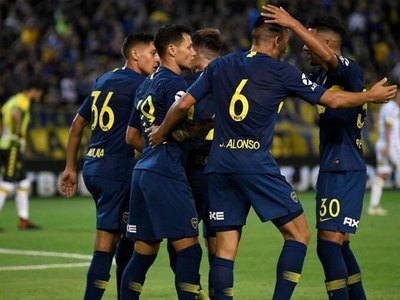 Junior Alonso, sale de titular en Boca ante Paranaense