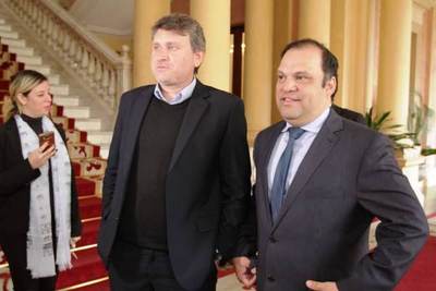 Gobierno proyecta triplicar envío de banana al mercado argentino | .::Agencia IP::.