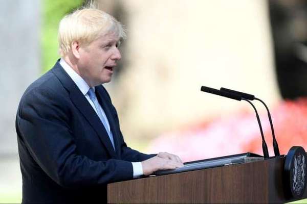 Boris Johnson asume como primer ministro y promete un Brexit «sin peros ni condiciones» | .::Agencia IP::.