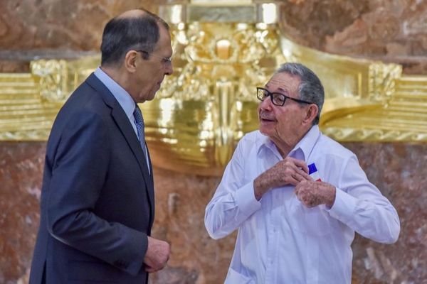 Lavrov cierra filas con Cuba y Venezuela frente a “imposiciones” de EE.UU. - Mundo - ABC Color