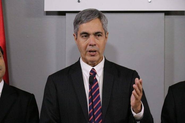HOY / Renuncia Pedro Ferreira de la presidencia de Ande: ¿Por peleas internas e ira ciudadana?