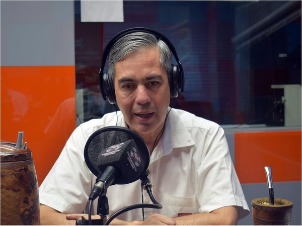 A pedido de Mario Abdo, Pedro Ferreira renuncia como titular de la ANDE