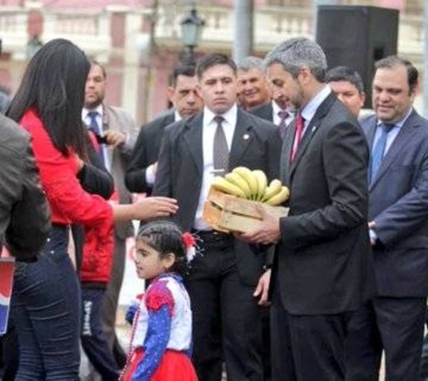 HOY / Abdo recuerda a peces gordos  del contrabando y asume crisis  moral en el sistema de control