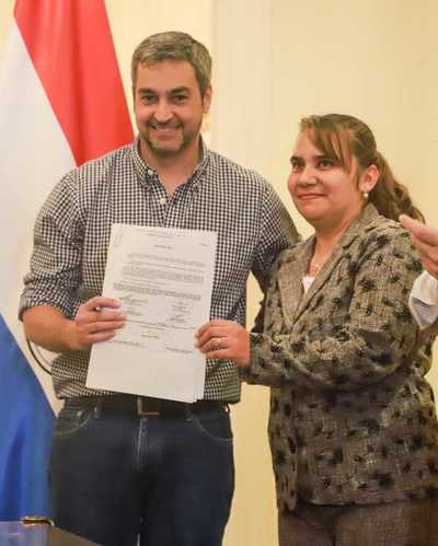 Ejecutivo reglamenta “Ley Anita”, de inscripción automática como donantes | .::Agencia IP::.