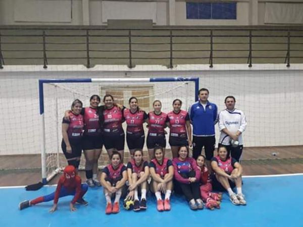 Ñandutí se alza con la primera final - Polideportivo - ABC Color
