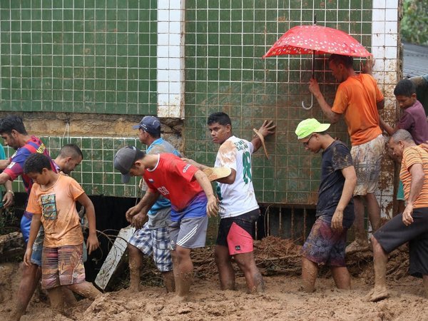 Al menos 12 muertos por fuertes lluvias en el noreste de Brasil