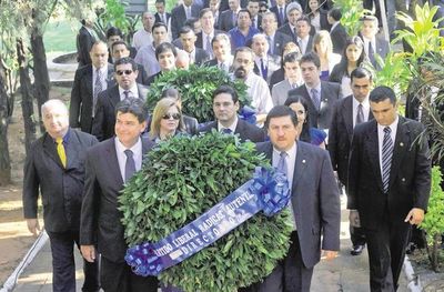 PLRA convoca de “urgencia” a directorio, por “entreguismo” de energía - Nacionales - ABC Color