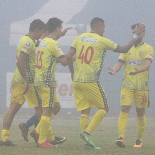 Copa Paraguay: La neblina no impidió goleada de Capiatá ante el Aquidabán - .::RADIO NACIONAL::.