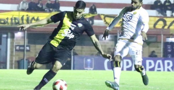 El sueldo en la Primera B alcanza solo si sos soltero