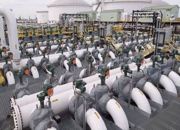Canadá aprueba la expansión del controvertido oleoducto trans Mountain