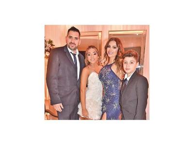 La noche de 15 años de Nicole