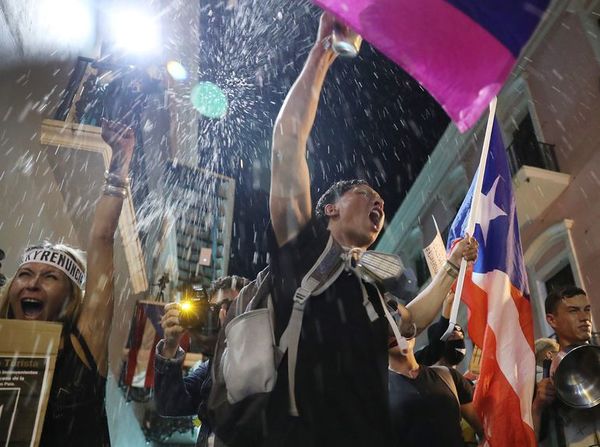 Renuncia el gobernador de Puerto Rico tras protestas - Mundo - ABC Color