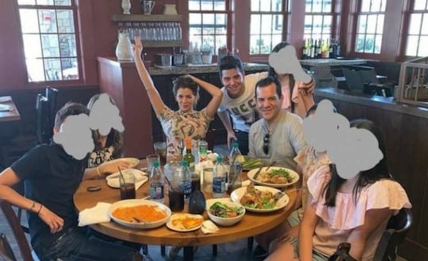 HOY / Friedmann pidió permiso al Senado para ir a Disney World