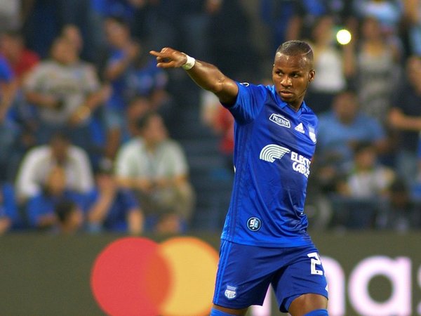 Emelec se agiganta y doblega al favorito Flamengo