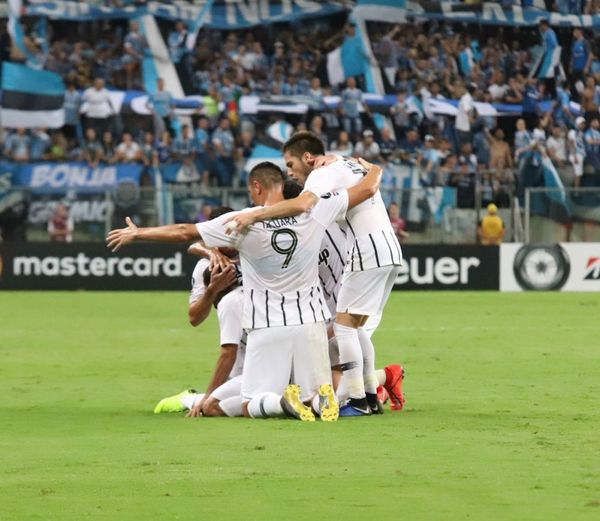 Libertad mide en la ida por octavos de Copa a Gremio