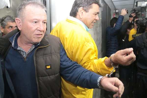 Arresto domiciliario para taxistas