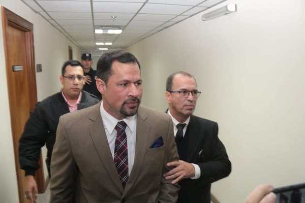Ulises compareció ante el Ministerio Público y otra vez se declaró un perseguido - ADN Paraguayo