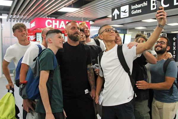 Los xeneizes recibieron a De Rossi - Fútbol - ABC Color