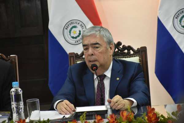 Paraguay no renunciará a soberanía energética afirmó embajador Saguier - .::RADIO NACIONAL::.