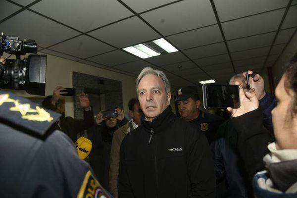 Extitular del Indert seguirá en Tacumbú - Nacionales - ABC Color