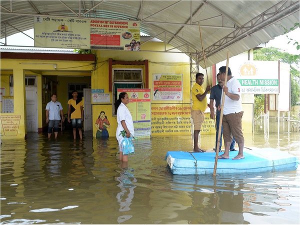 Lluvias e inundaciones matan a más de 500 personas en el sur de Asia