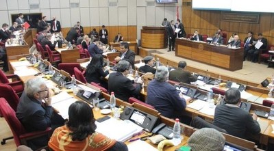 SESIÓN EXTRA DE SENADO POR ACUERDO SECRETO SOBRE ITAIPÚ