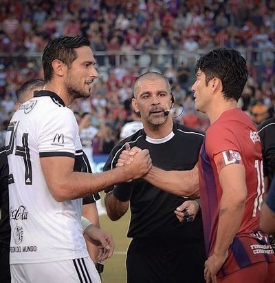 La felicitación del Ciclón - Fútbol - ABC Color