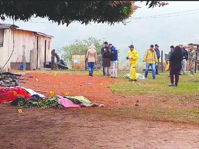 Caminó 10 km para avisar que mataron a su concubino e hijo