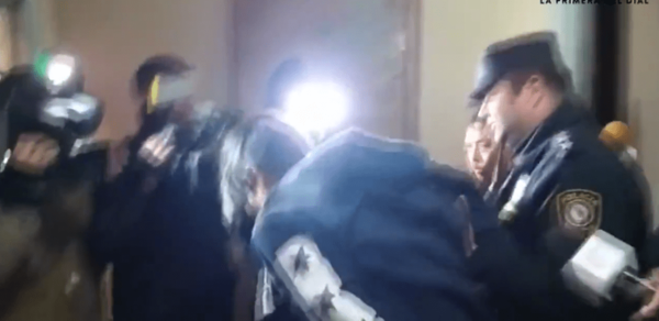DETIENEN A SUPUESTO AGRESOR DE UNA NIÑA EN SAJONIA