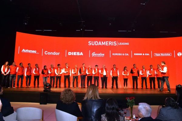 Leasing disponible luego de año y medio de trabajo - Nacionales - ABC Color