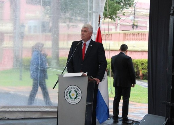MOPC presenta adjudicación de obras por USD 500 millones - Radio 1000 AM