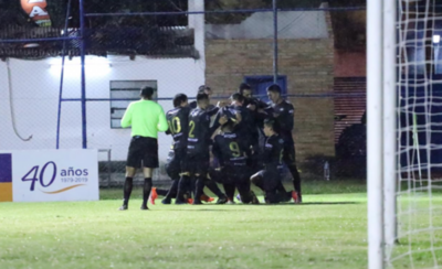 HOY / Logra el triunfo en sólo dos minutos