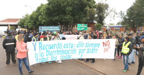 Paseros lalaron por malos tratos en la frontera