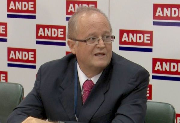 Gerente de la Ande se retira del cargo “decepcionado”