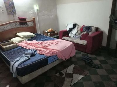 Allanan prostíbulo y detienen a una mujer