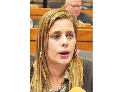 Siguen reuniones para leyes anticorrupción