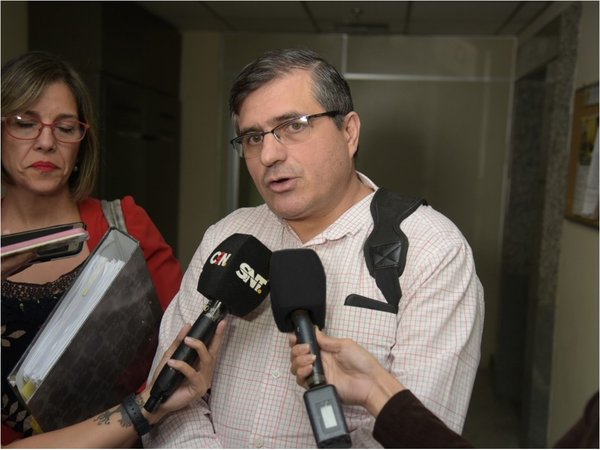 Mario Abdo confirma a René Fernández como ministro Anticorrupción