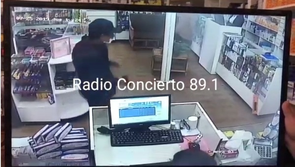 Violento asalto a pasos de la comisaría, policías no informaron del hecho por considerarle «irrelevante»