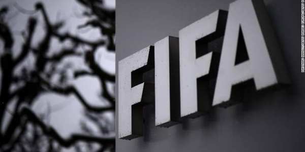 HOY / FIFA crea la Cámara de Compensación para controlar el dinero de fichajes