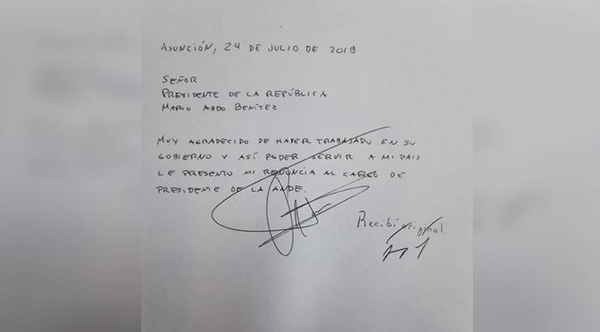 HOY / Extitular de ANDE renunció a las apuradas, revela esposa de Pedro Ferreira