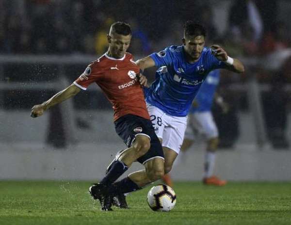 Copa Sudamericana: Independiente saca ventaja mínima ante Universidad Católica de Ecuador - .::RADIO NACIONAL::.