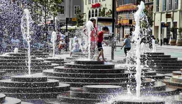 La ola de calor sofocó a Europa con récords históricos en varios países | .::Agencia IP::.