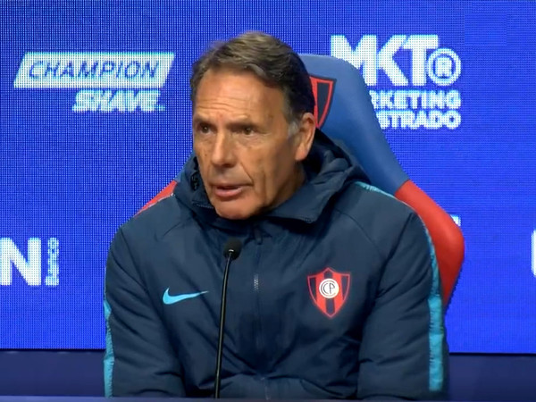 Óscar Ruiz no estará ante el Rayadito