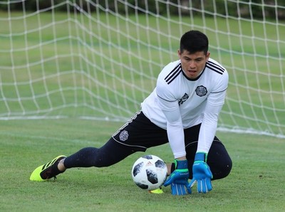 Alfredo Aguilar volvería al arco ante River Plate