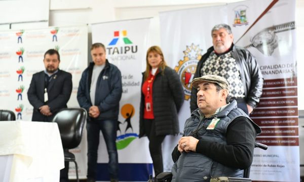 ITAIPU y Fundación Solidaridad entregan sillas de ruedas y ayudas técnicas en Hernandarias