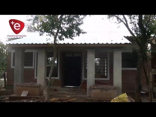 CONSTRUYEN AULA DE NIVEL INICIAL EN ESCUELA DEL B° ITA PASO