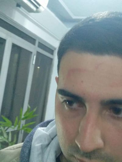 Jóvenes fueron golpeados y llevados al calabozo como en la dictadura  - Nacionales - ABC Color